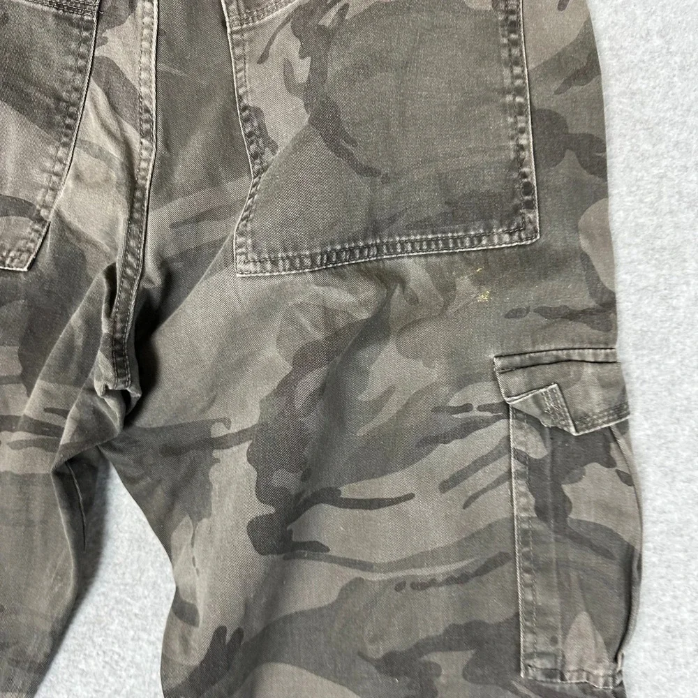 Wrangler Mens Camo Cargo Pants Straight Leg Distressed Camouflage Workwear Brown